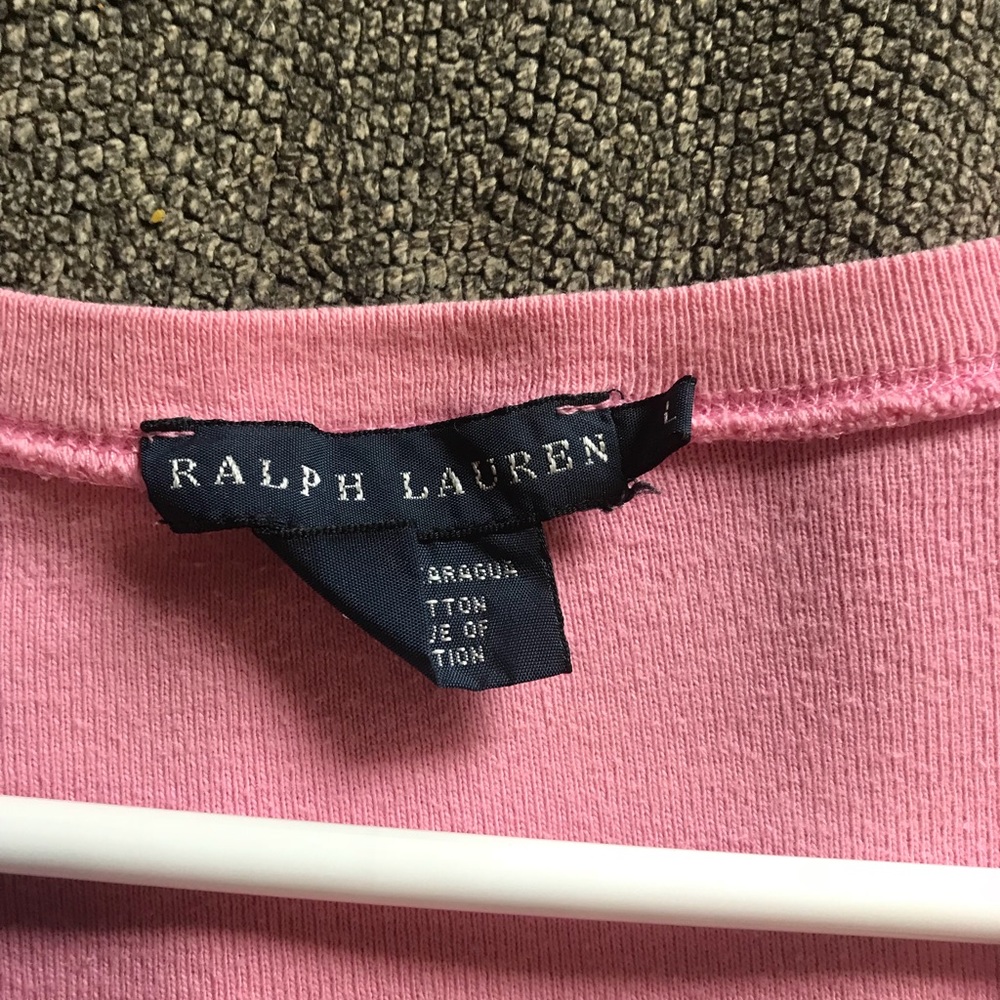 Pink T. - Picture 2 of 2